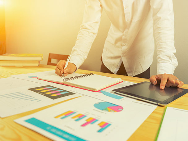 Investment strategies for logistics business